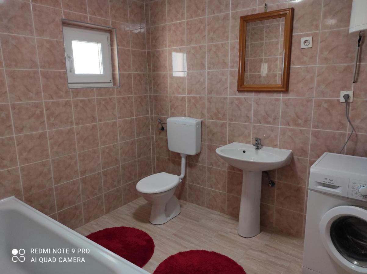 Meri Rooms Bihać Esterno foto